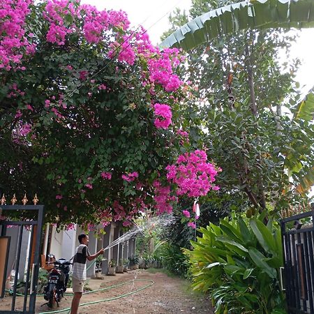 Wl Guesthouse Labuan Bajo Dış mekan fotoğraf