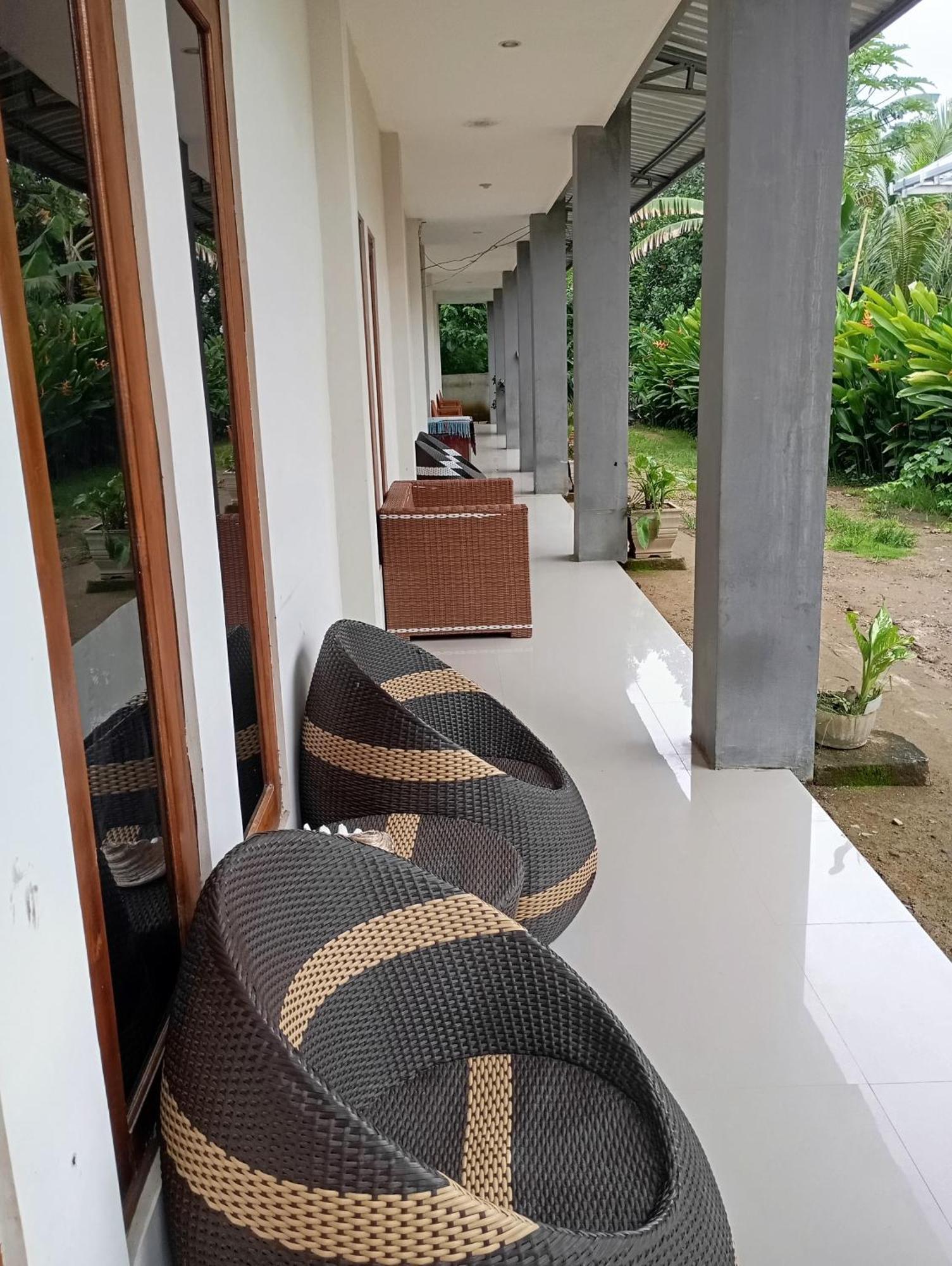 Wl Guesthouse Labuan Bajo Dış mekan fotoğraf